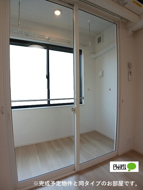 バルコニー　サンルーム