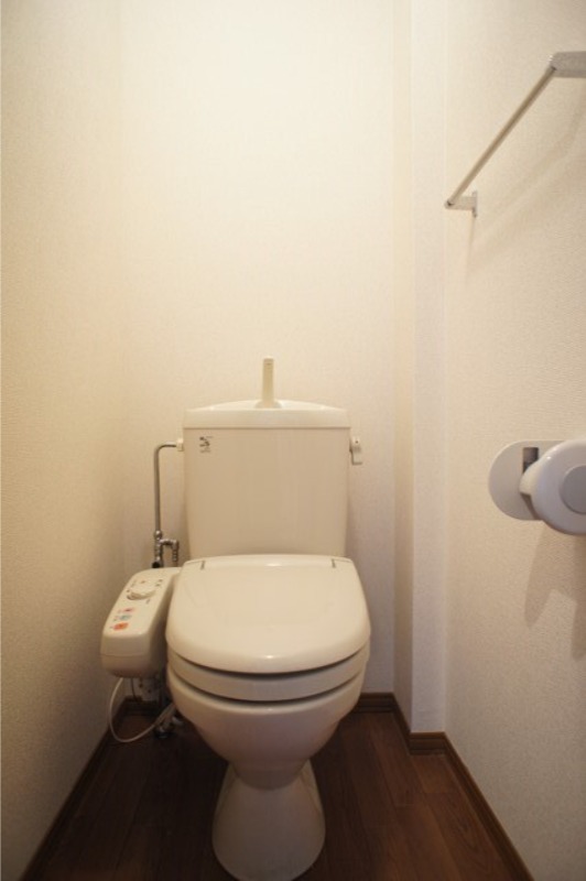 トイレ　図面と現状に相違がある場合には現状を優先