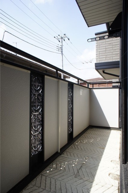 バルコニー　図面と現状に相違がある場合には現状を優先