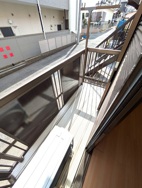 バルコニー　バルコニー