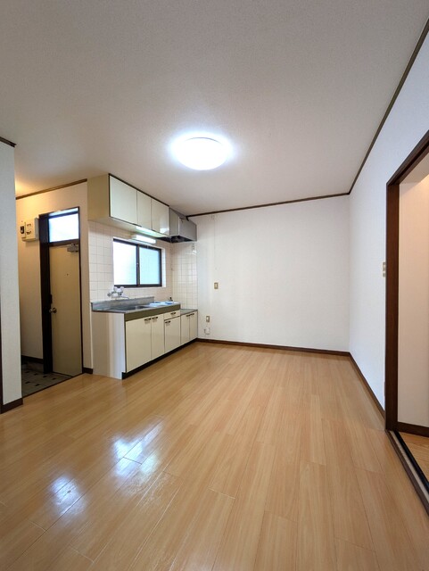 居室・リビング　６帖のダイニング