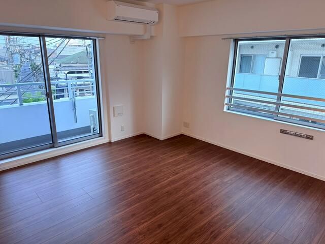 居室・リビング　使いやすい居間です