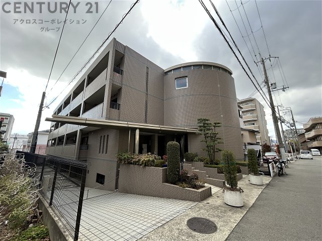 建物外観　オートロック付きで安心です！