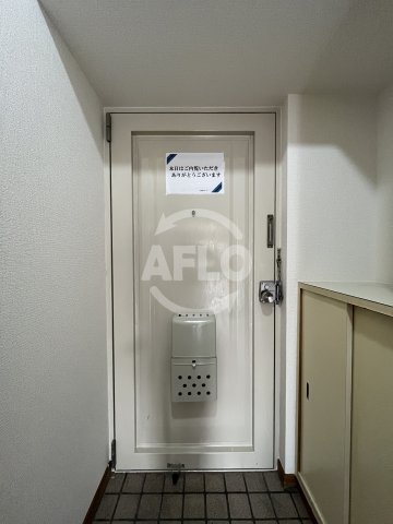 玄関　東三国グランドハイツ北　玄関