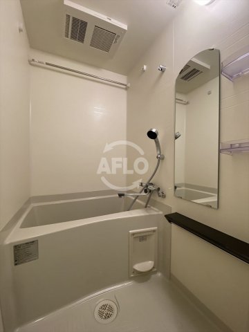 バス・シャワールーム　スプランディッド天王寺DUE　浴室