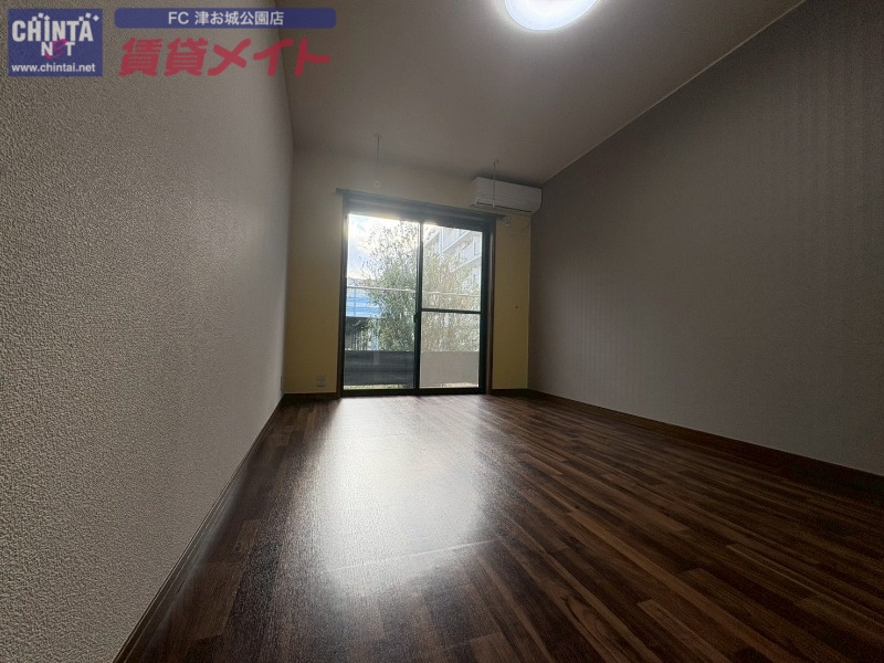 居室・リビング　別部屋の写真