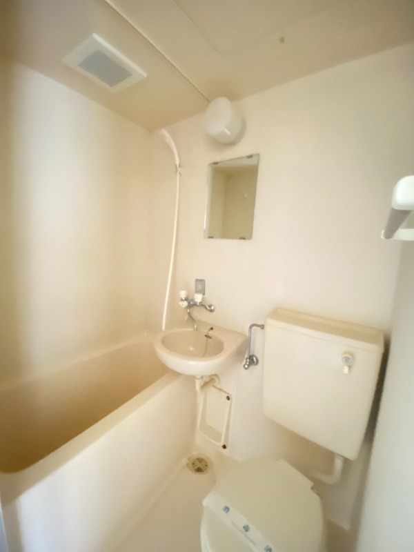 バス・シャワールーム　バス