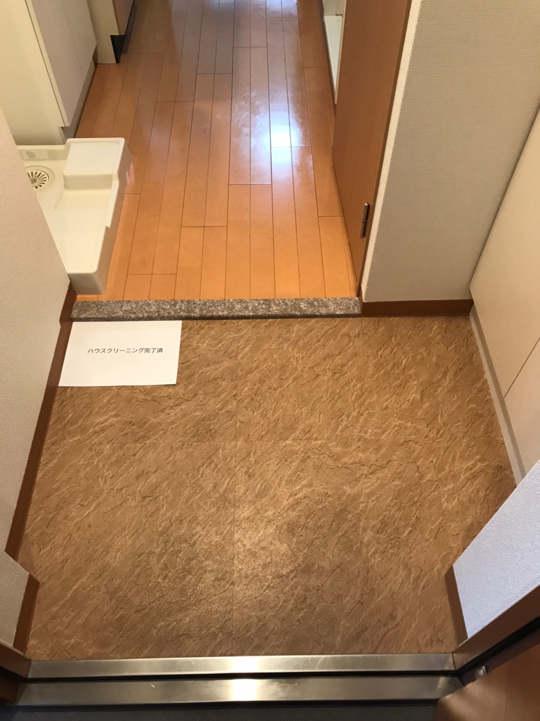 玄関　※同仕様