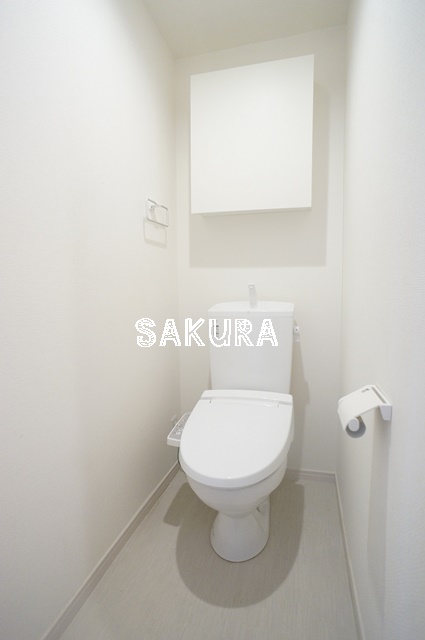 トイレ　嬉しい温水洗浄便座♪