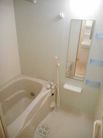 バス・シャワールーム　お風呂で日々の疲れを落としましょう