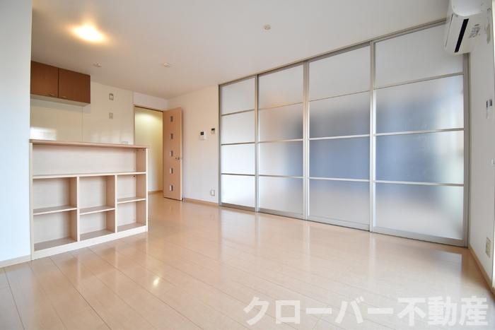 居室・リビング　ＬＤＫ１２帖