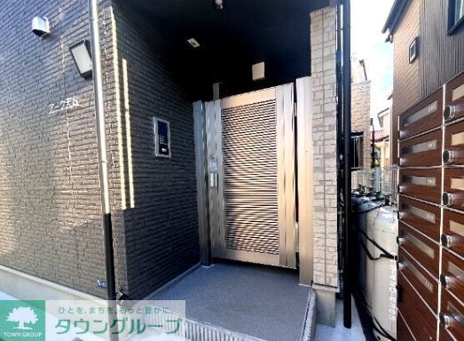 エントランス　お問合せはタウンハウジングまで！※現地待合わせ相談可能