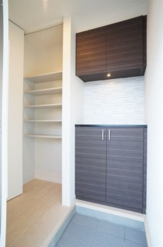 玄関　図面と現状に相違がある場合には現状を優先