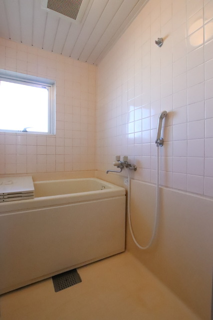 バス・シャワールーム　♪毎日の疲れを癒してくれるバスルーム