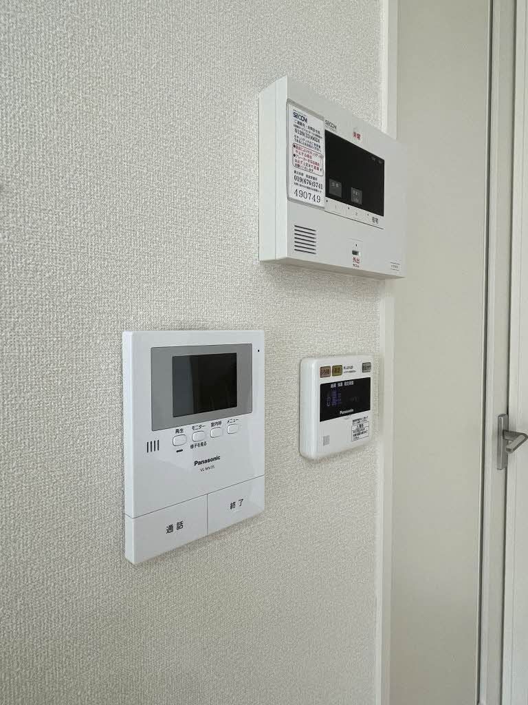 セキュリティ　モニタ付きドアホン
