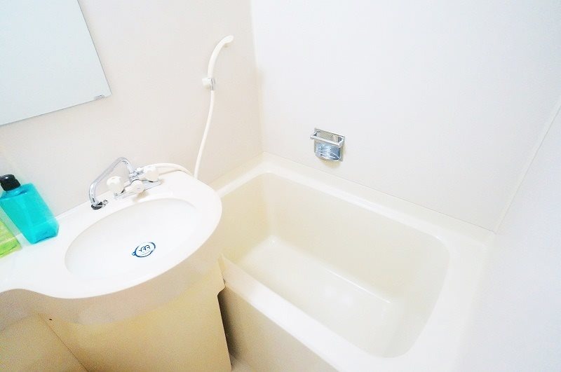 バス・シャワールーム　同型イメージ