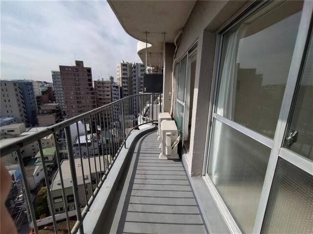 バルコニー　ニュー目黒フラワーマンション