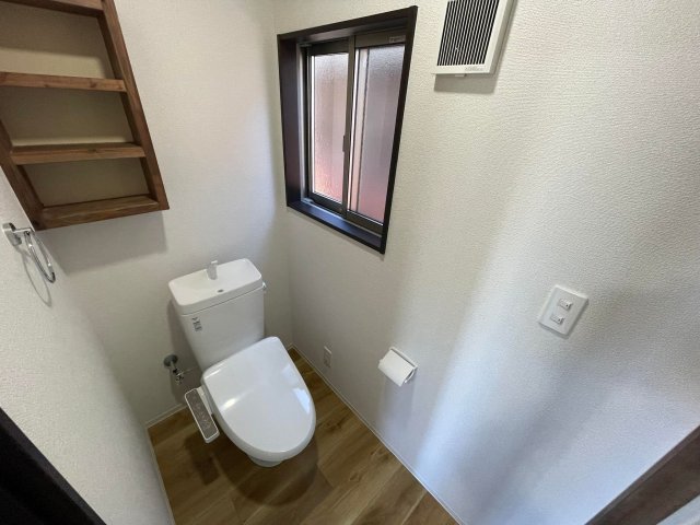 トイレ　同型タイプです