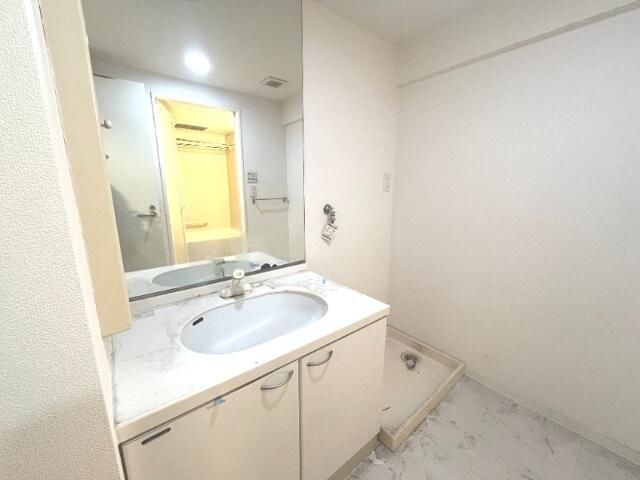 洗面設備　別部屋参考写真