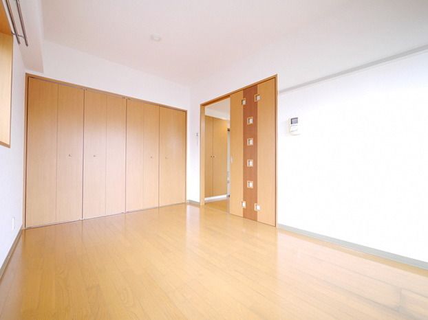 居室・リビング　★オールフローリング★