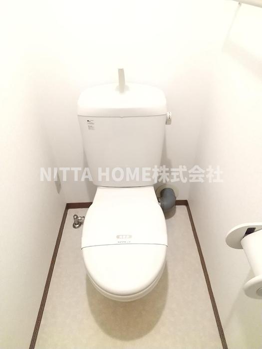 トイレ　温水洗浄便座付きですよ(^^)/