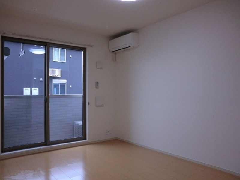 居室・リビング　図面と現状に相違がある場合には現状を優先