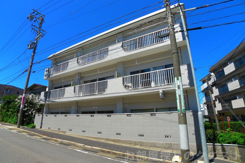 建物外観　南向きで日当たり良好！