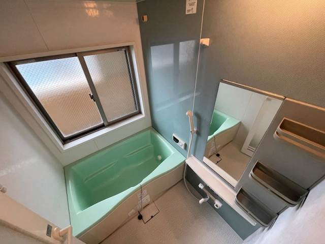 バス・シャワールーム　同物件別部屋イメージ