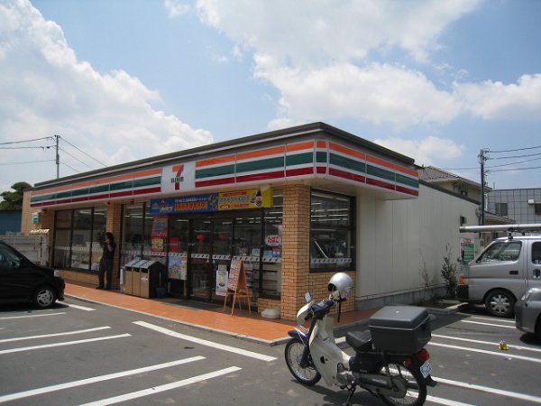 コンビニ　セブンイレブン川口峰店（コンビニ）まで252m