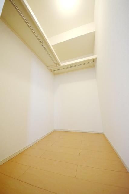 収納　同建物内別号室の間取りです♪