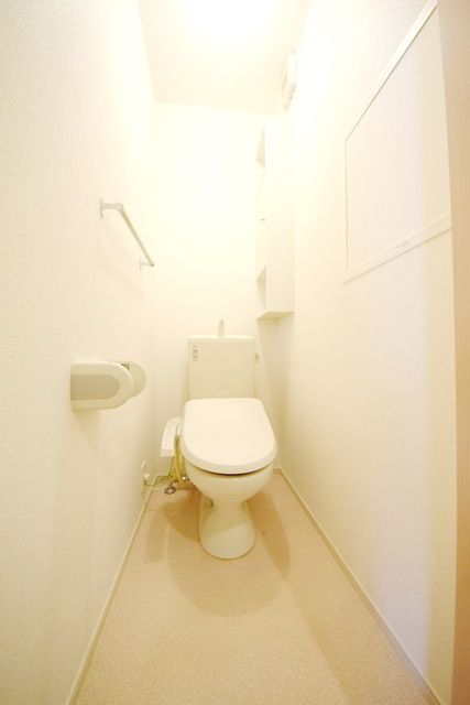 トイレ　同建物内別号室の間取りです♪