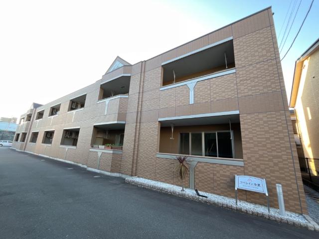 居室・リビング　外観写真（昼）