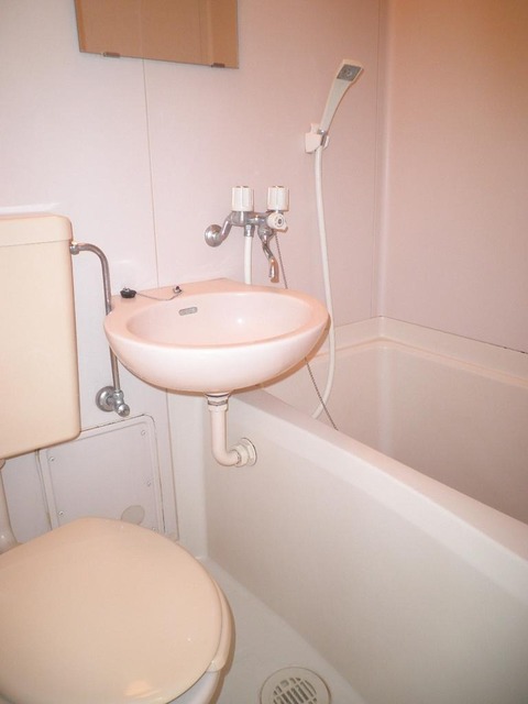 バス・シャワールーム