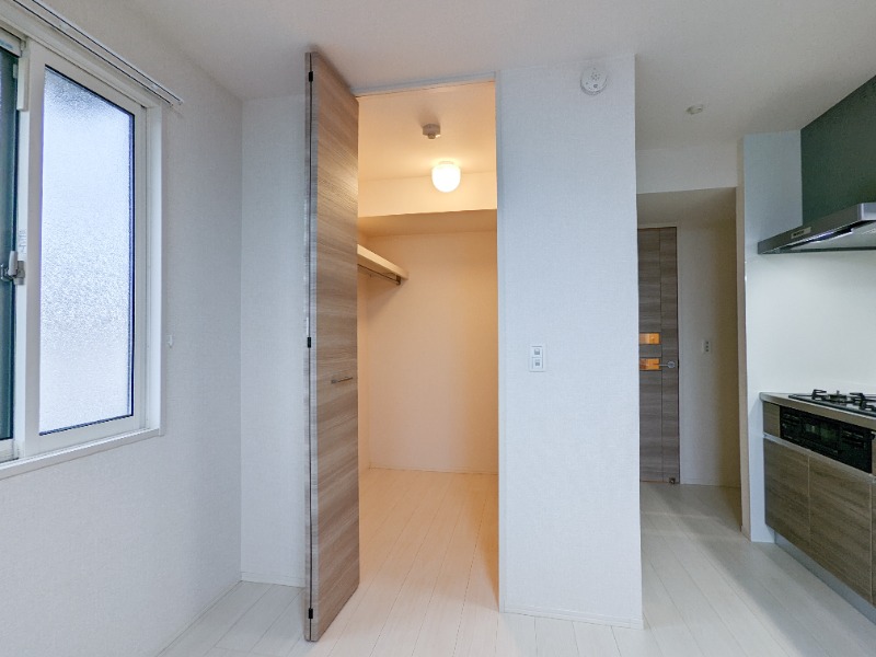 収納　図面と現状に相違がある場合には現状を優先