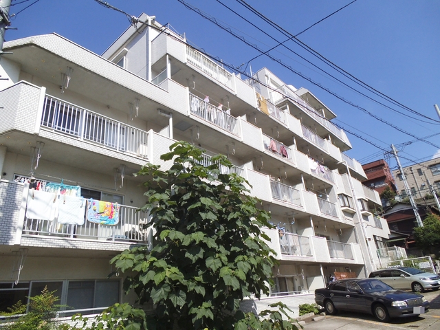 建物外観　日当たり良好です☆