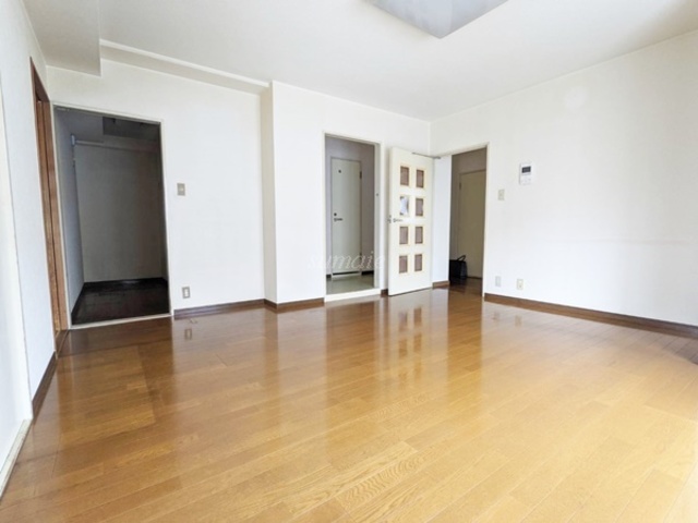 居室・リビング　☆広々としたリビング☆