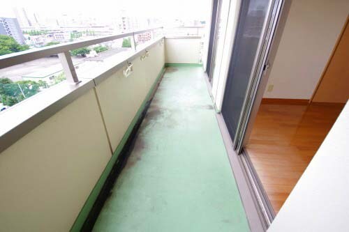 バルコニー　南向きバルコニー