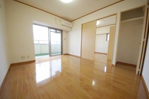 居室・リビング　洋室７．１帖