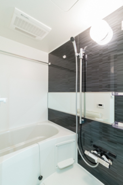 バス・シャワールーム　※写真は同タイプ住戸です。
