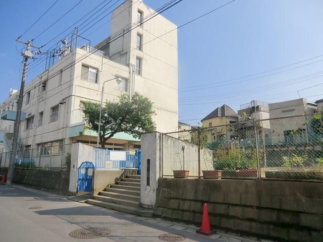 幼稚園・保育園　北松戸保育所（幼稚園・保育園）まで320m