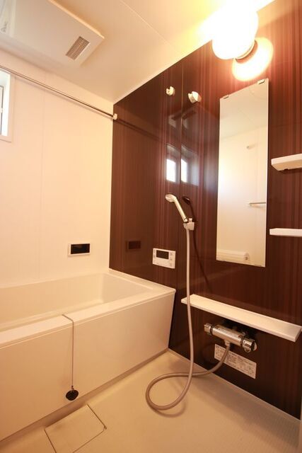 バス・シャワールーム　※別室の参考写真の為、現況優先です。