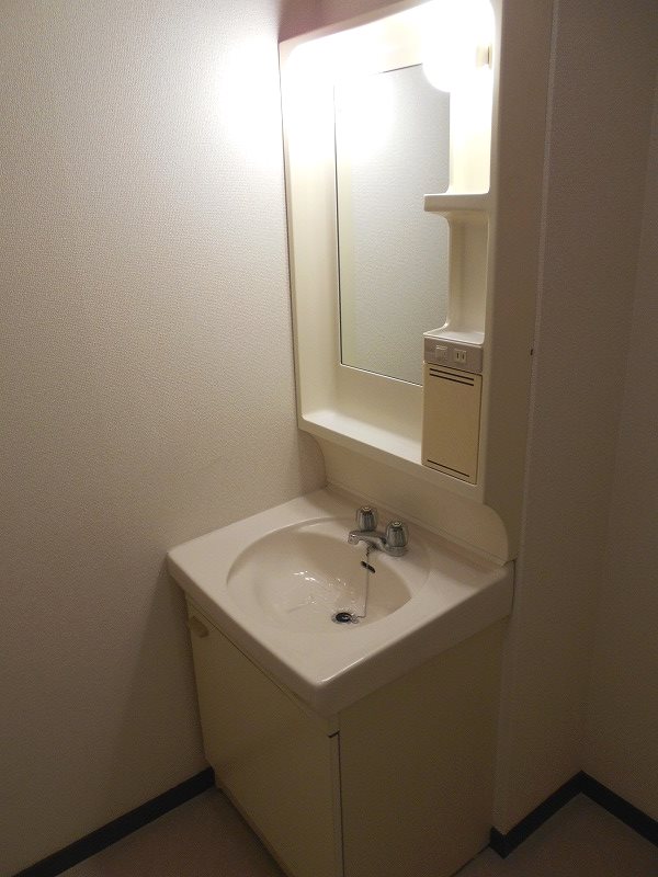 洗面設備　洗面化粧台