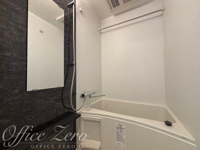 バス・シャワールーム　１DKの奇数階内装写真、偶数階は（ホワイト系内装）となります