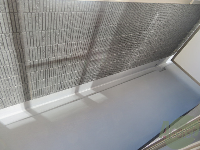 バルコニー　バルコニーはコチラ。幅があって良いですね。