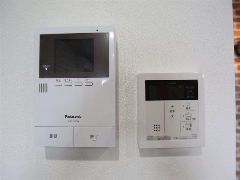 セキュリティ　TVモニター付インターホン