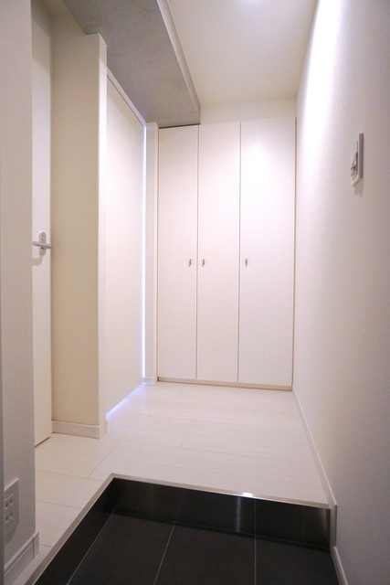 玄関　※別号室参照