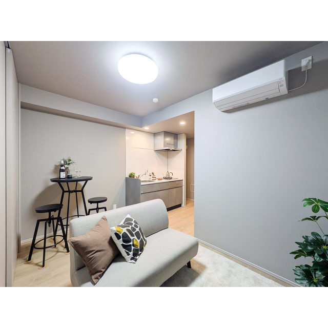 居室・リビング　【家具・家電の備え付けはありません】