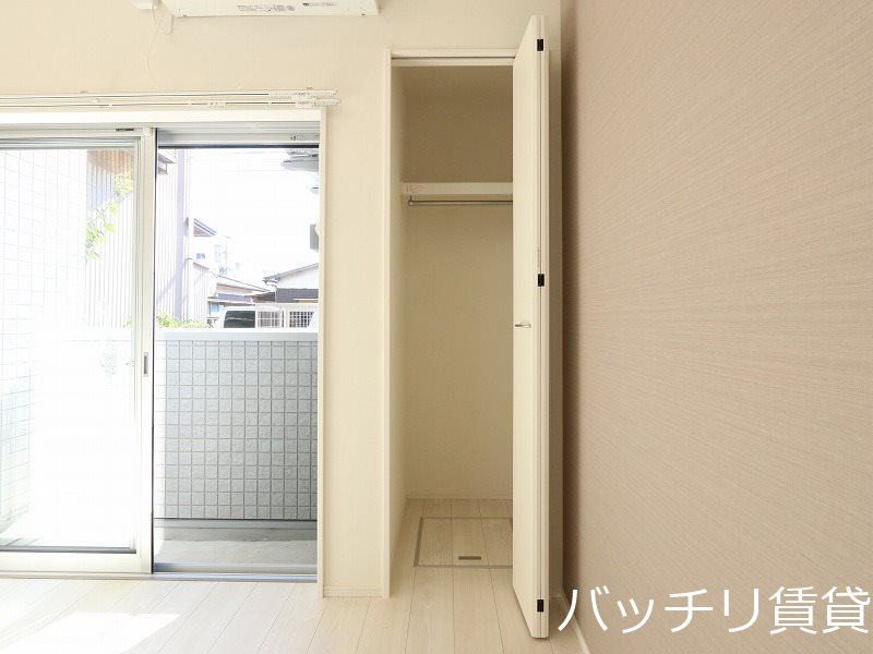 収納　画像は、同型タイプの為、現状を優先いたします。