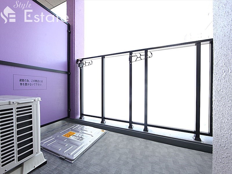 バルコニー　バルコニー