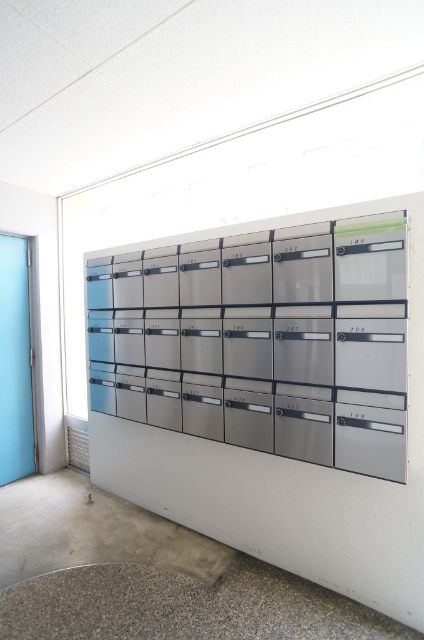 エントランス　暗証ダイヤル郵便受け